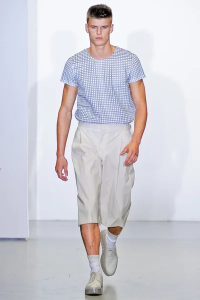 Look 41